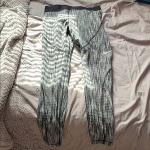 Nike leggings!!